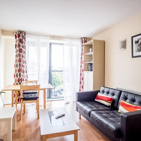 City One Bedroom Apartment With Juliet Balcony In West One - Parking Possible Шефилд Экстерьер фото